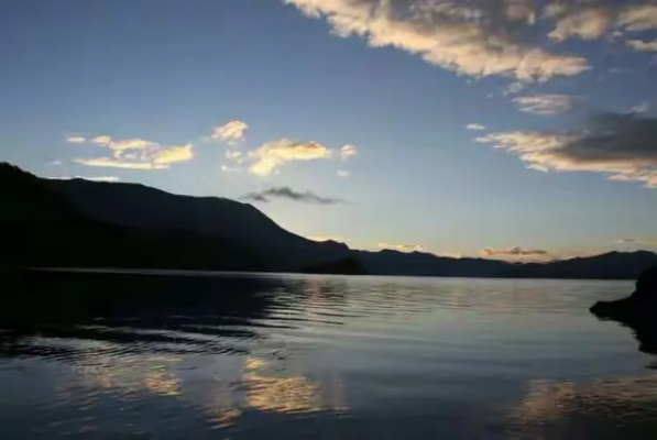 泸沽湖的天气,是一场不期而遇的邂逅 泸沽湖的天气,是一场不期而遇的邂逅